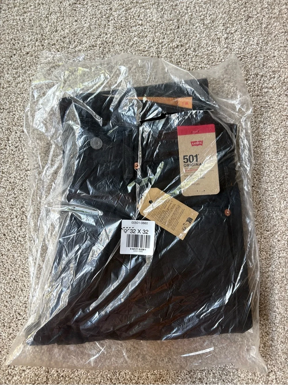 NWT Levi's Men's 501 Straight-Leg Black Jeans